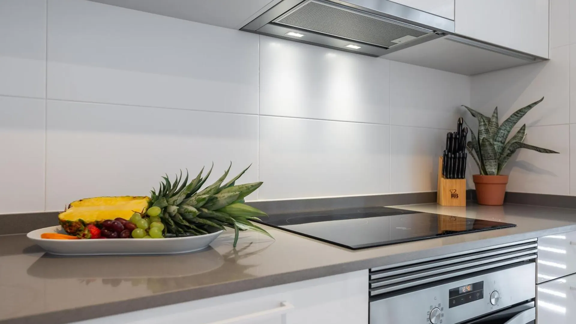 Nueva Andalucia Marbella, Luxury Apartments Marbella