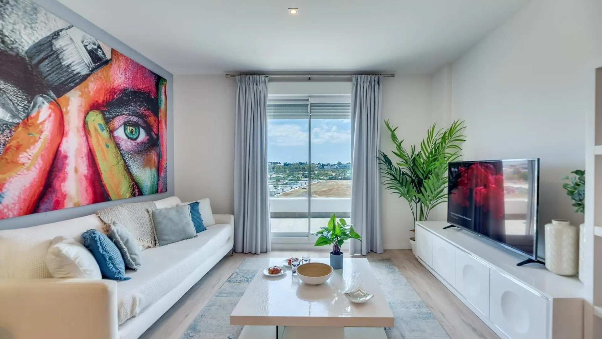 Nueva Andalucia Marbella, Luxury Apartments